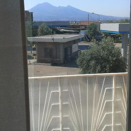 Apartamento La Casa Di Paola SantʼAntonio Abate Exterior foto